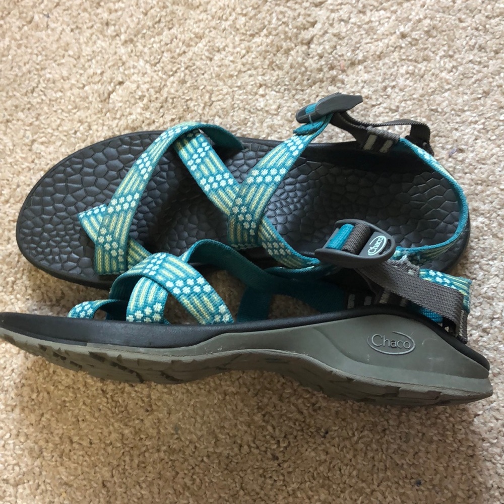 Chacos - Picture 2 of 2